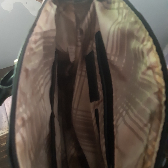 London Fog Shoulders/ hand bag - Picture 6 of 10